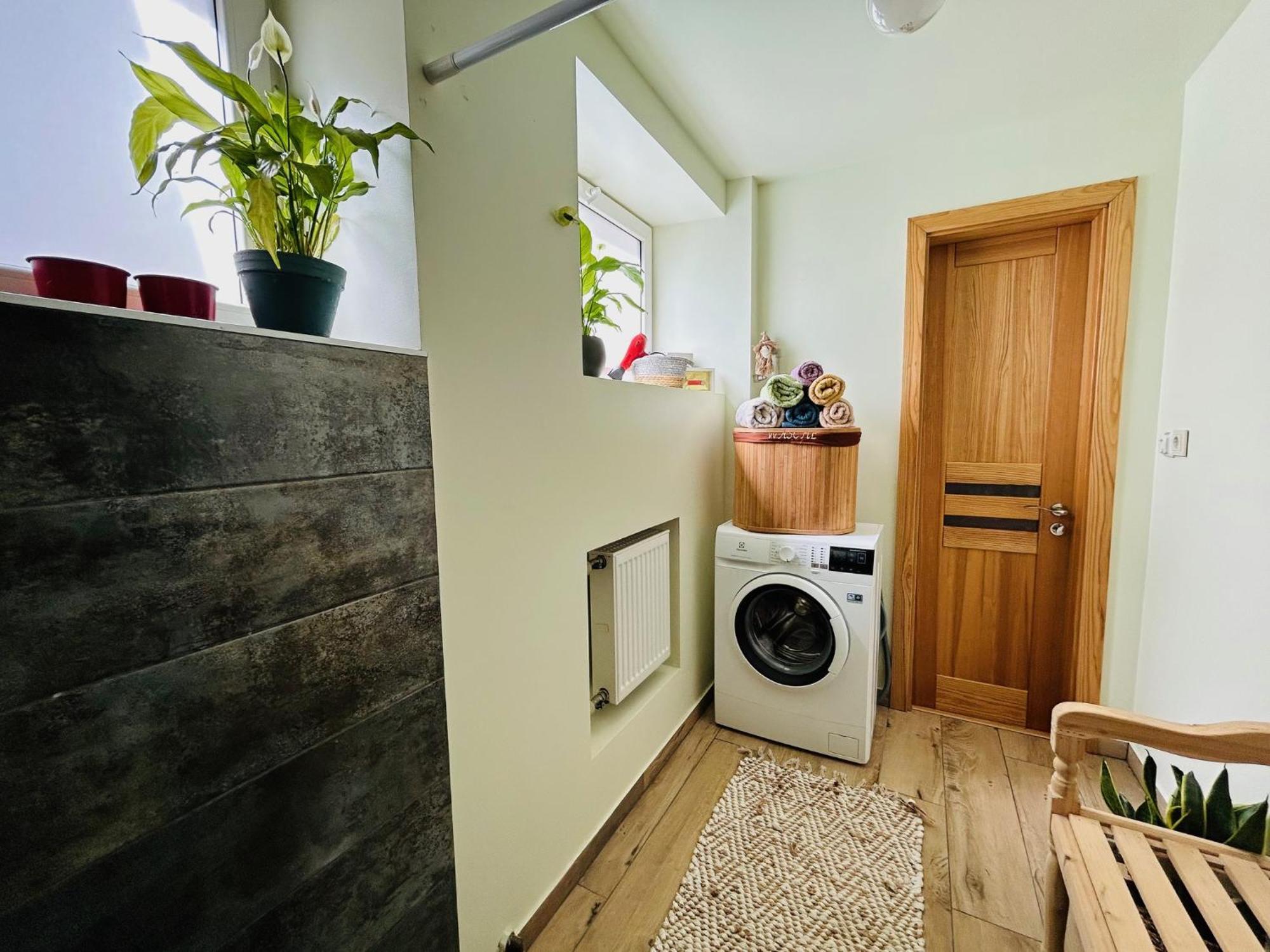 Three Bedroom With Two Terraces For 7People+Baby Каунас Екстер'єр фото