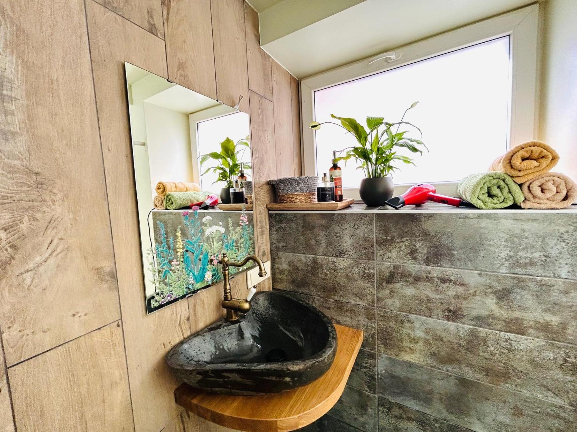 Three Bedroom With Two Terraces For 7People+Baby Каунас Екстер'єр фото